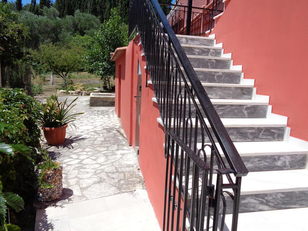 Skyline Apartment Velonades  Bagian luar foto