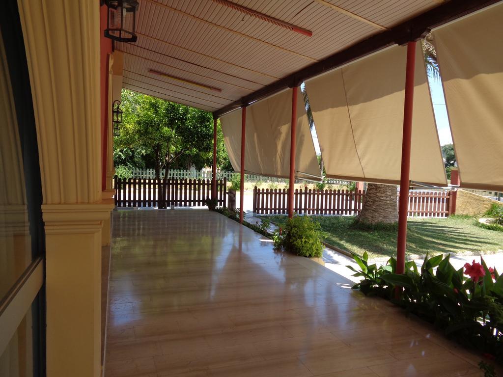 Skyline Apartment Velonades  Bagian luar foto
