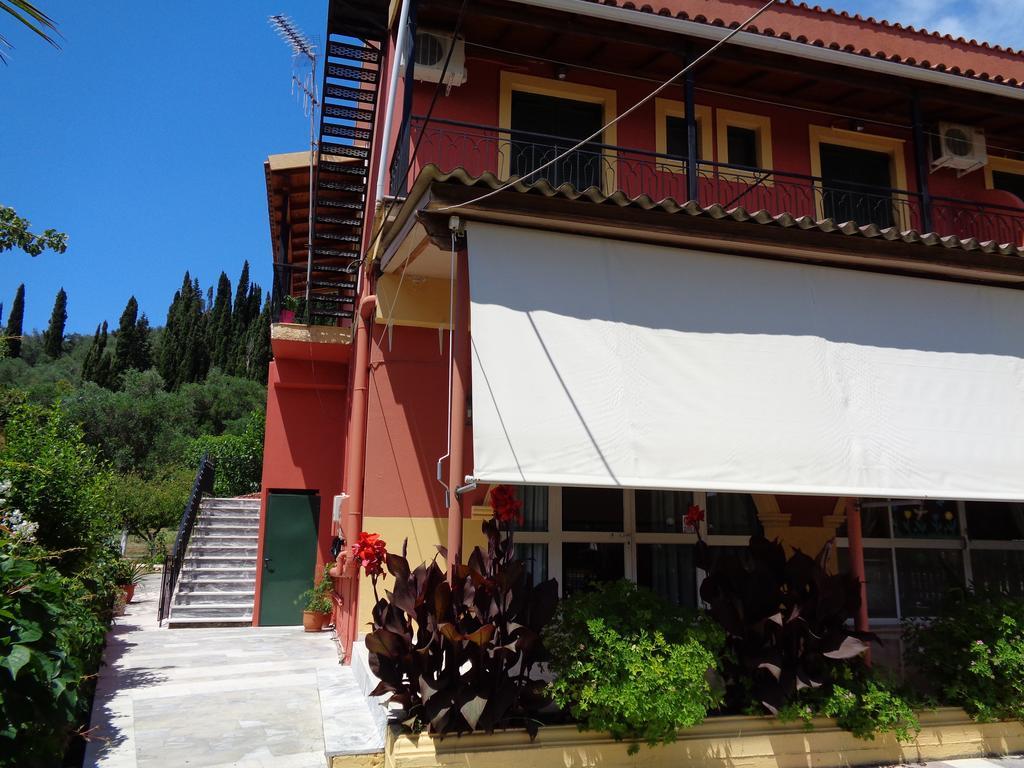 Skyline Apartment Velonades  Bagian luar foto