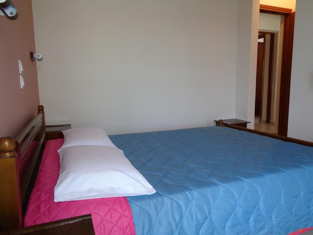 Skyline Apartment Velonades  Ruang foto