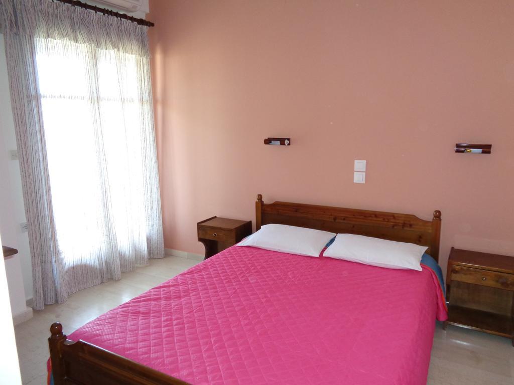 Skyline Apartment Velonades  Ruang foto