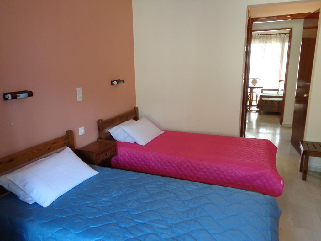 Skyline Apartment Velonades  Ruang foto