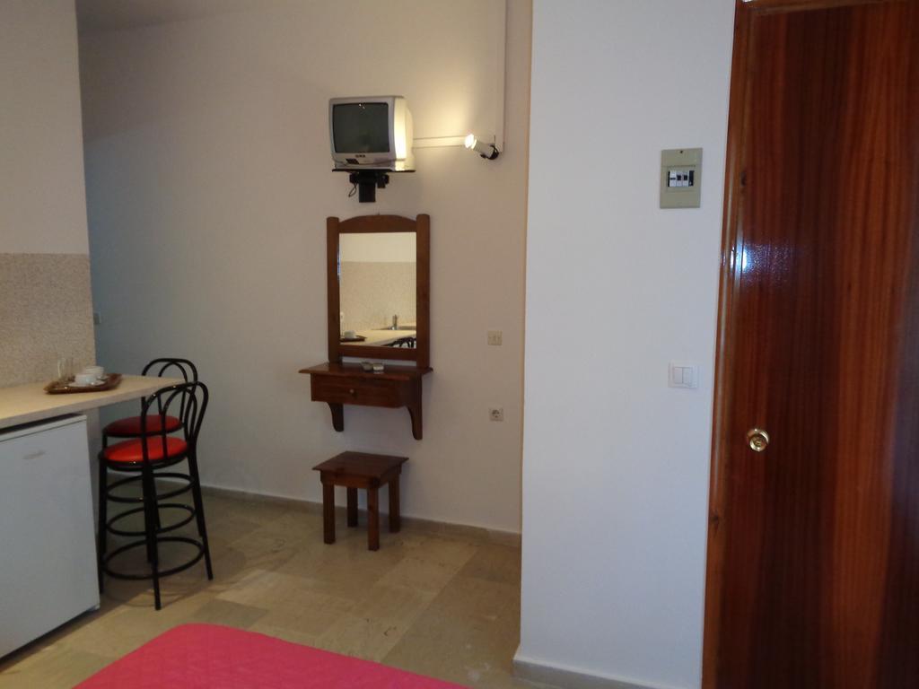 Skyline Apartment Velonades  Ruang foto