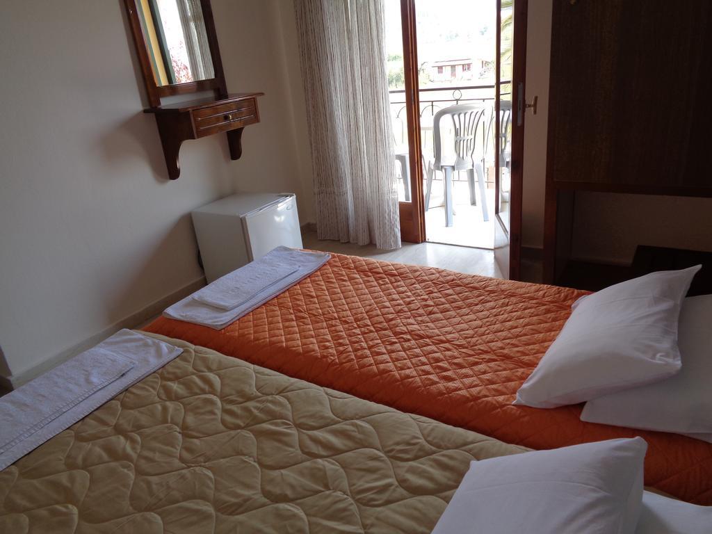 Skyline Apartment Velonades  Ruang foto