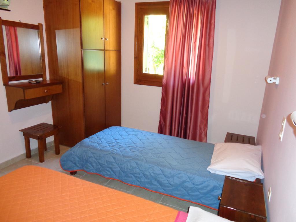 Skyline Apartment Velonades  Bagian luar foto